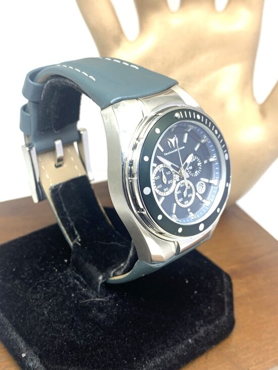 Technomarine Women\'s Watch TM-215036 Manta Ray Quartz Gray Leather Strap 40mm main image 11